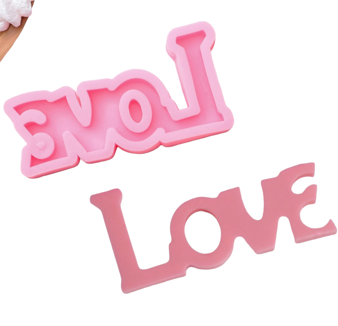 Молд силиконовый 13x6х1,3 см "Слово Love"